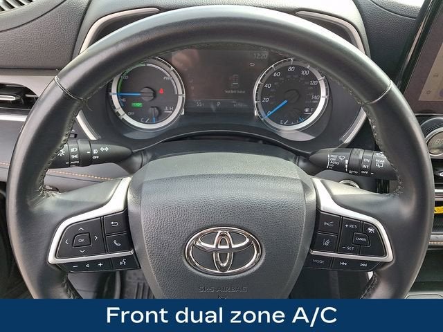 2023 Toyota Highlander Hybrid XLE Bronze