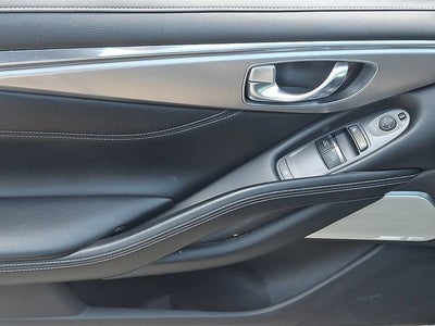 2021 INFINITI Q60 LUXE AWD