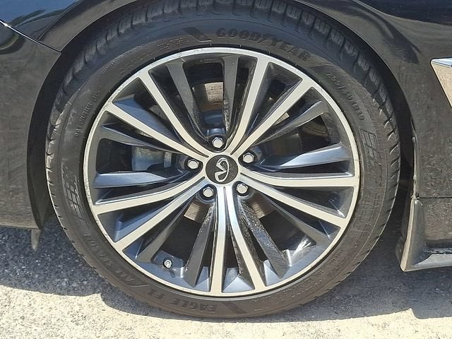 2021 INFINITI Q60 LUXE AWD