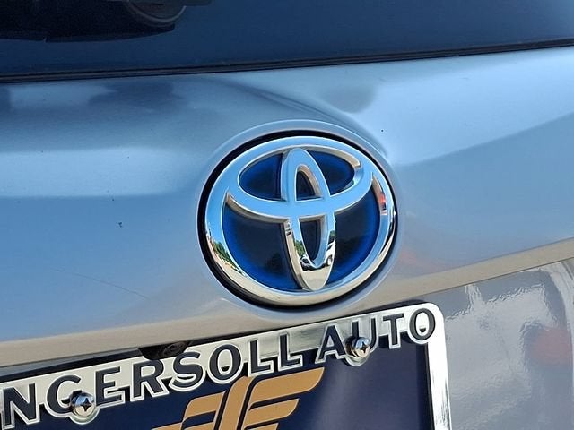 2017 Toyota RAV4 Hybrid XLE