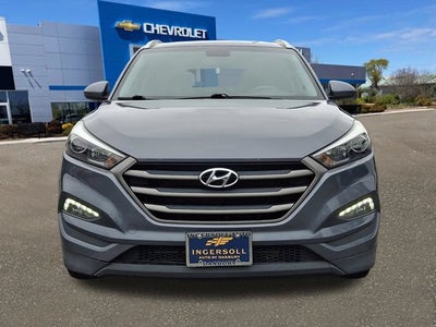 2016 Hyundai Tucson SE