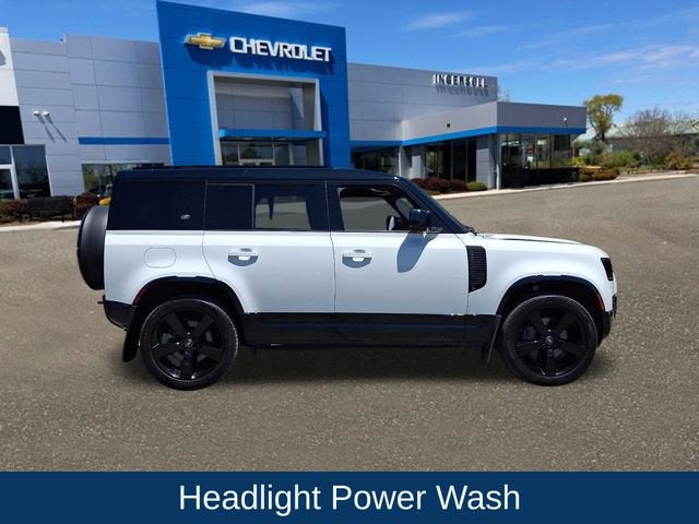 2023 Land Rover Defender 110 X-Dynamic SE