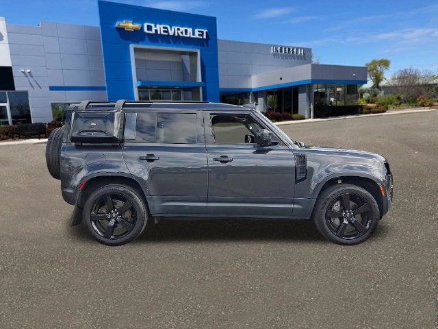 2022 Land Rover Defender 110 S