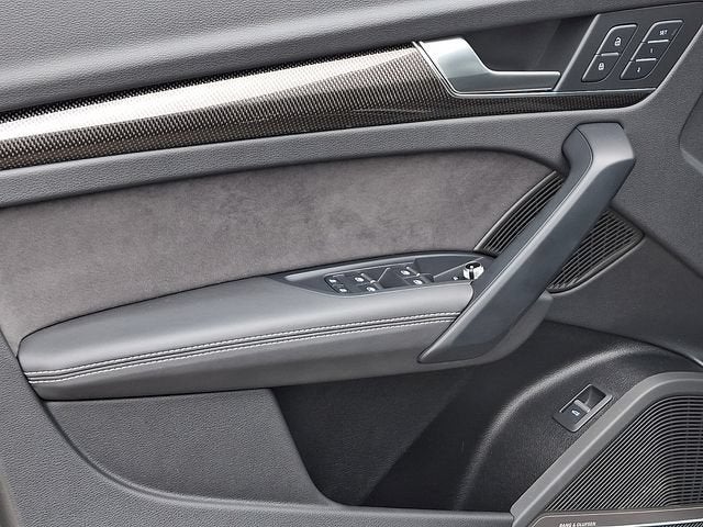 2025 Audi SQ5 Premium Plus TFSI quattro Tiptronic
