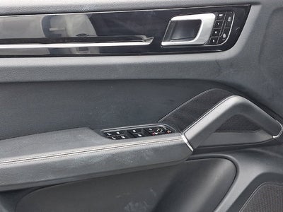 2019 Porsche Cayenne BASE 4 DOOR SUV 3.0L V6