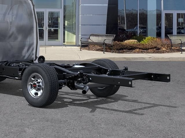 2026 GMC Savana Cutaway 3500 1WT