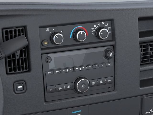 2026 GMC Savana Cutaway 3500 1WT