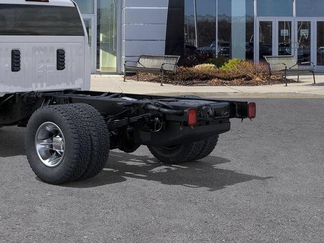 2026 GMC Sierra 3500 HD Chassis Cab Pro
