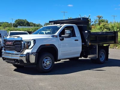 2026 GMC Sierra 3500 HD Chassis Cab Pro