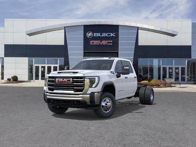2026 GMC Sierra 3500 HD Chassis Cab Pro
