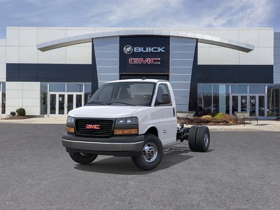 2026 GMC Savana Cutaway 3500 1WT
